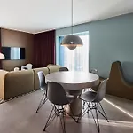 Hotel Kirk *